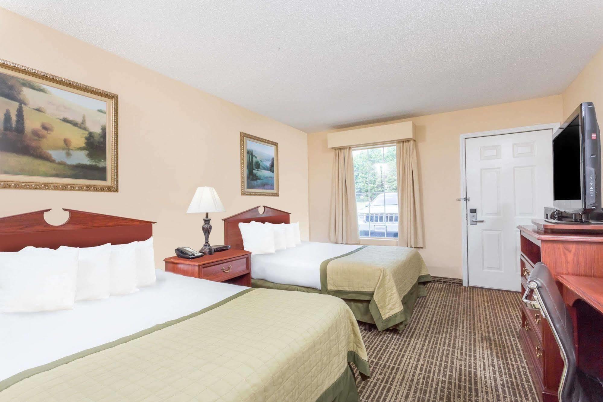 Motel Baymont By Wyndham Eden Esterno foto